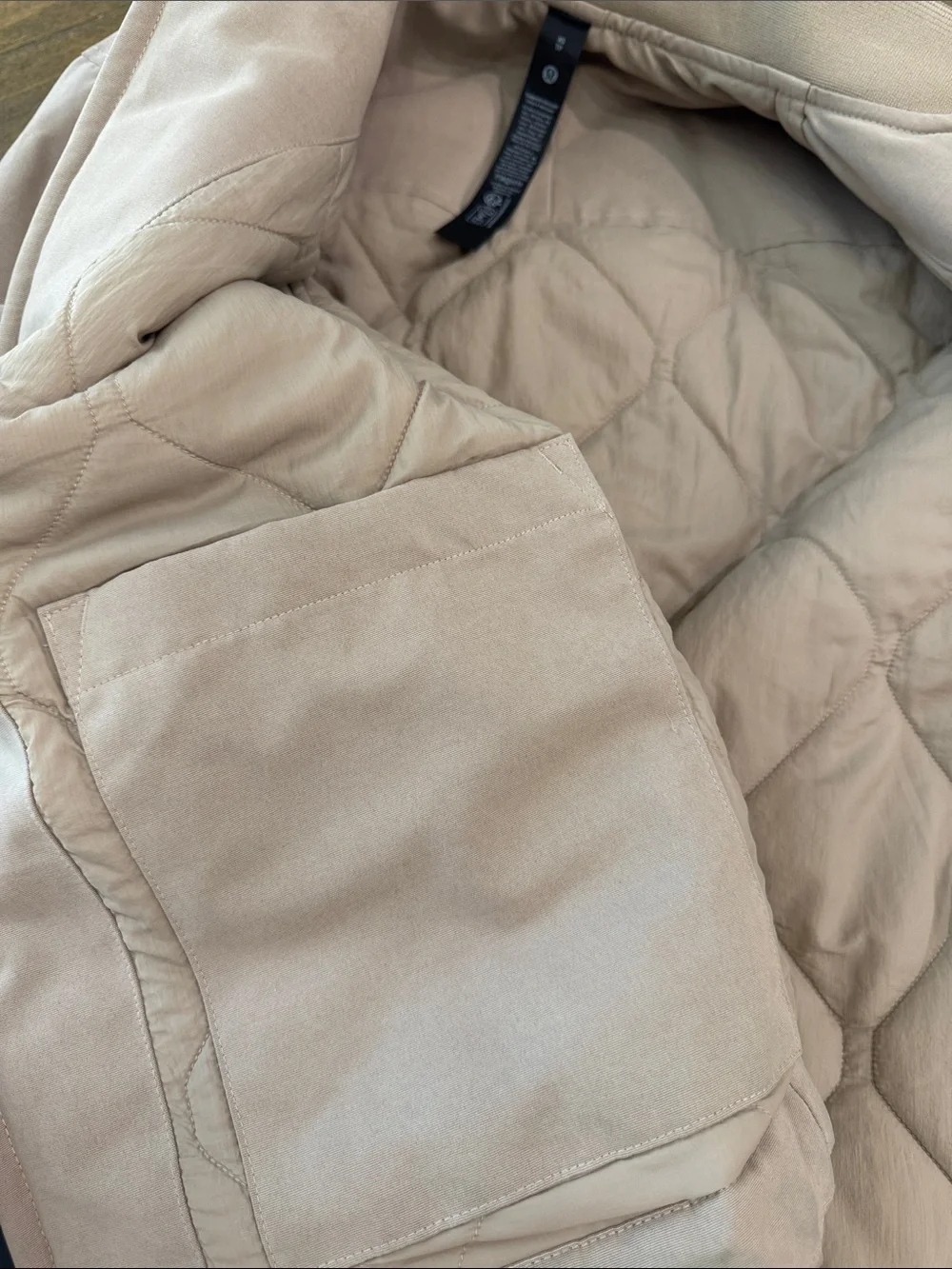 Lululemon NWT Insulated Cotton-Blend Bomber Jacket Size XS Cream FullZip Pockets